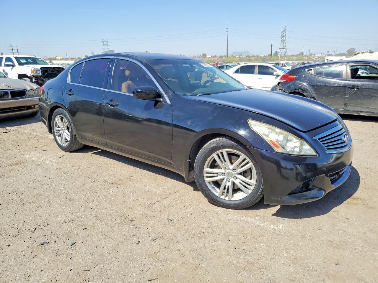 2011 INFINITI G37