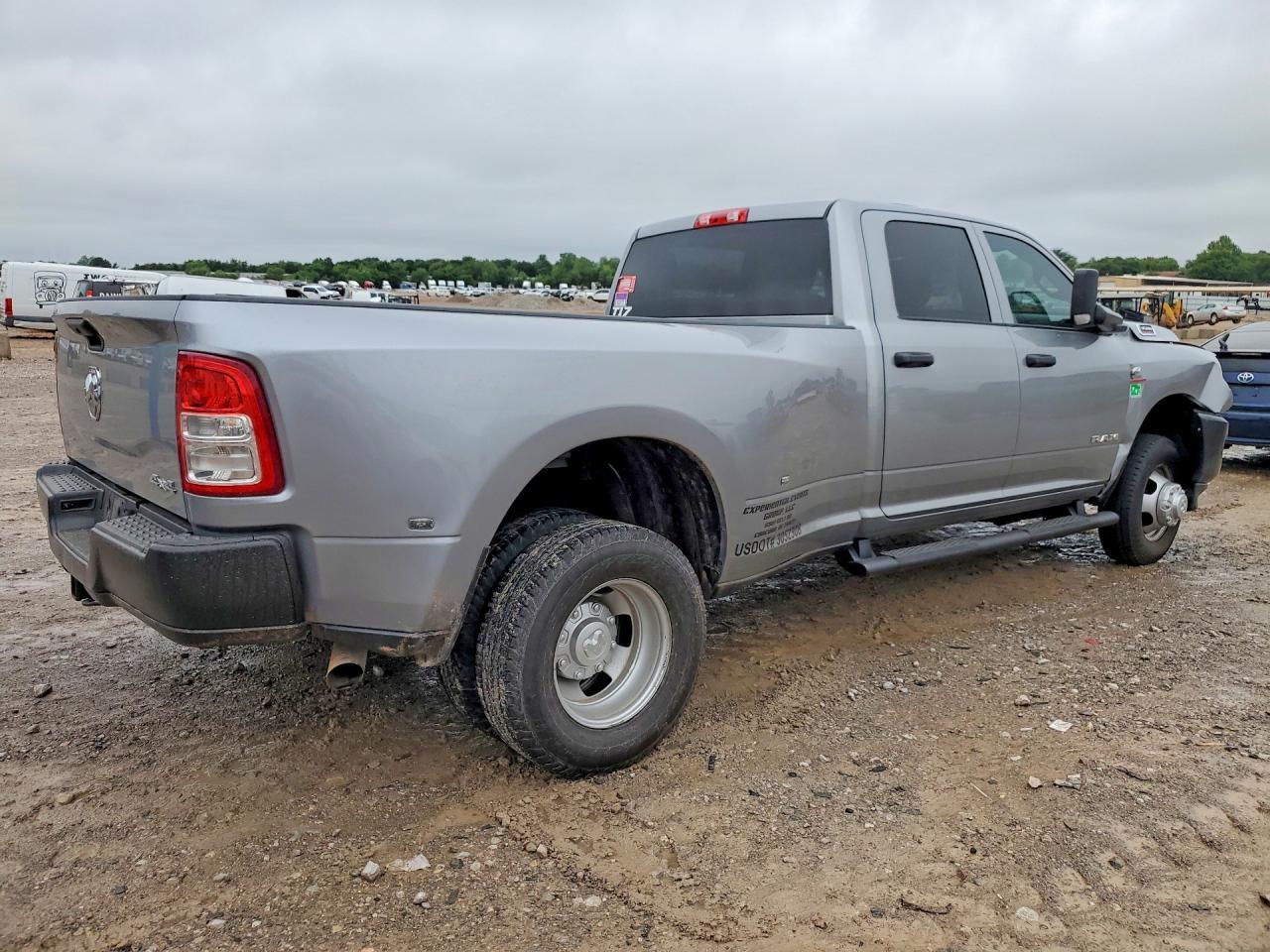 2022 RAM 3500