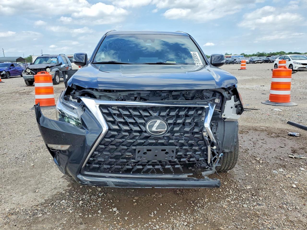 2023 LEXUS GX 460
