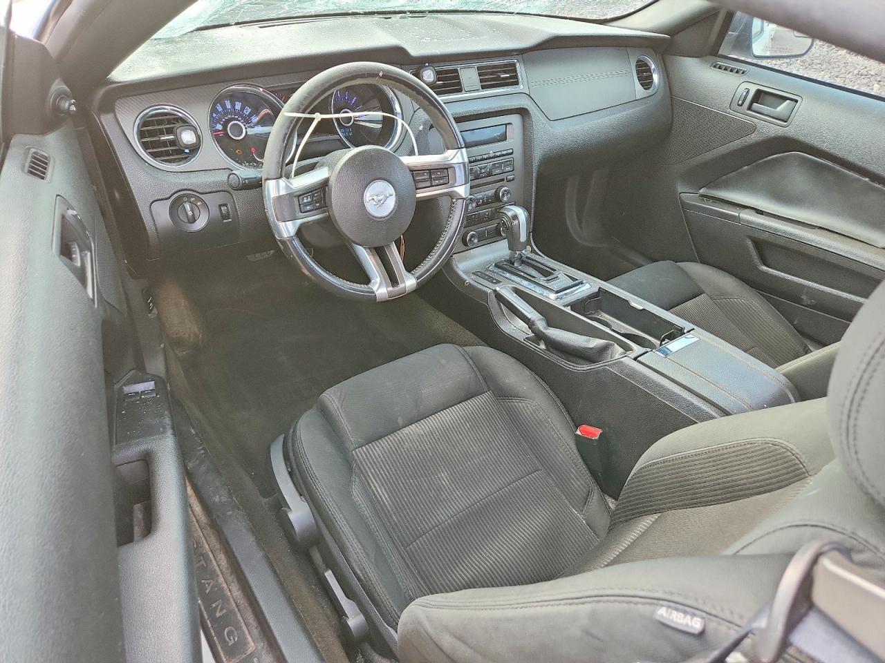 2013 FORD MUSTANG
