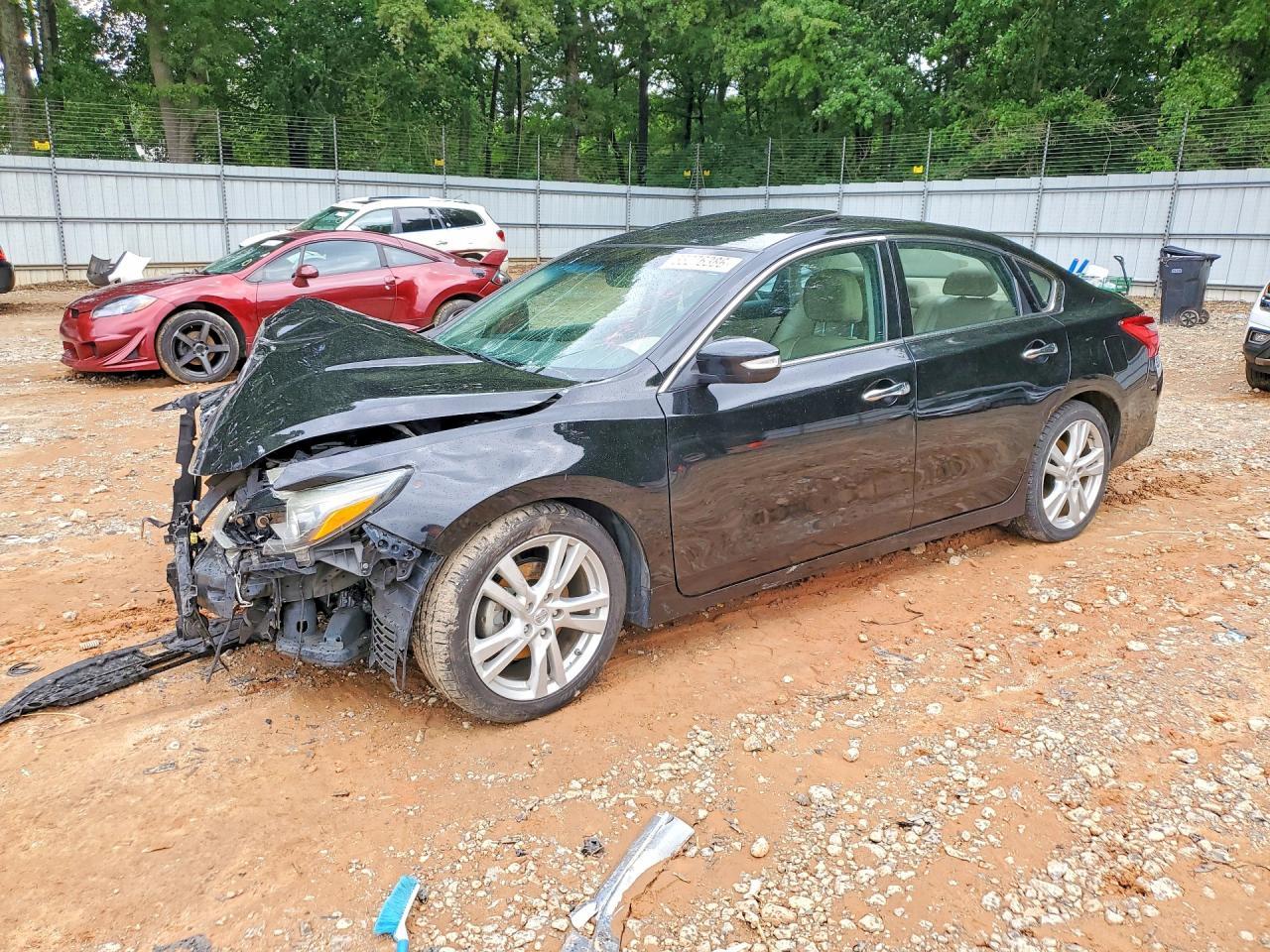 2016 NISSAN ALTIMA