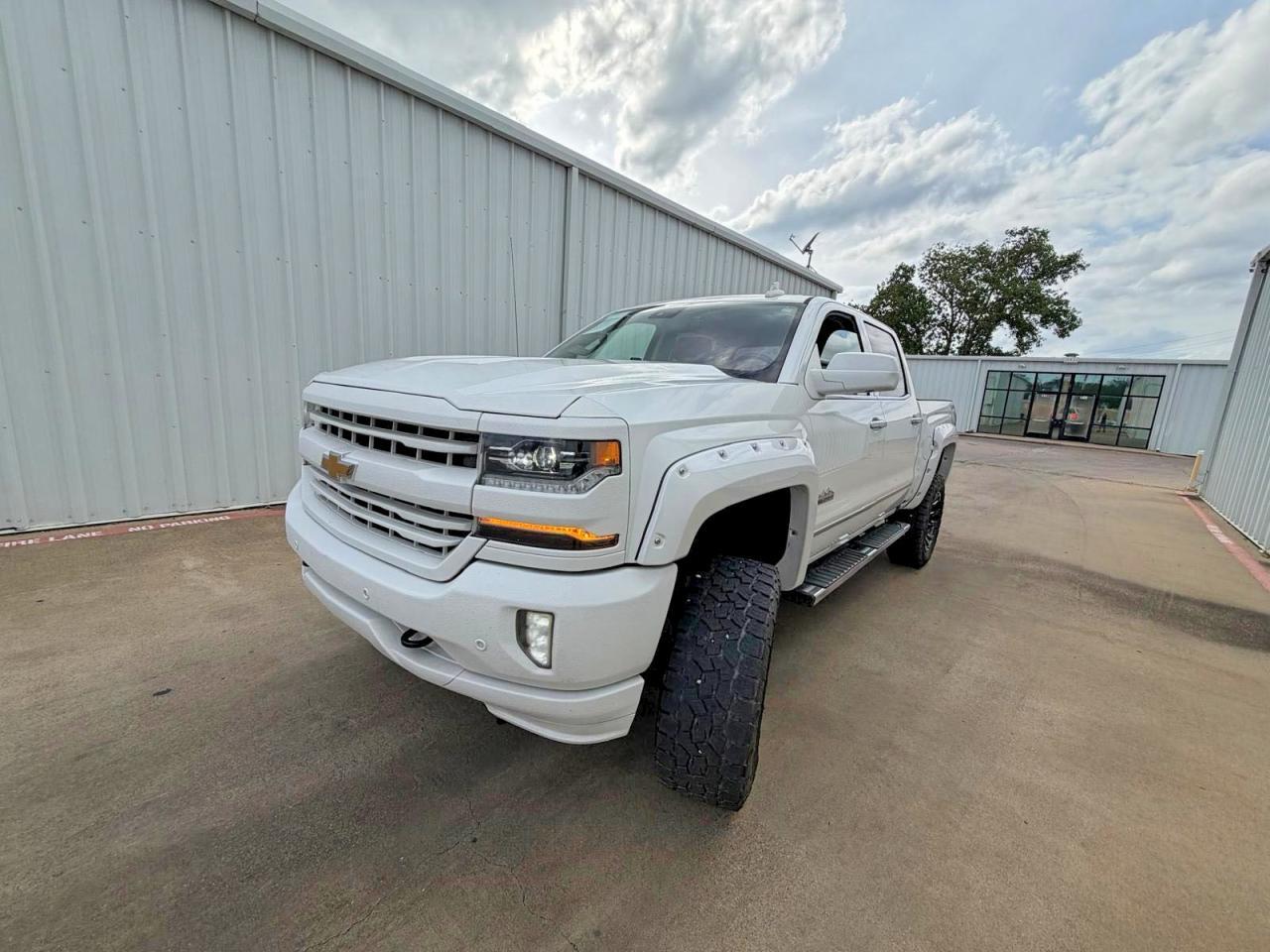 2018 CHEVROLET Silverado