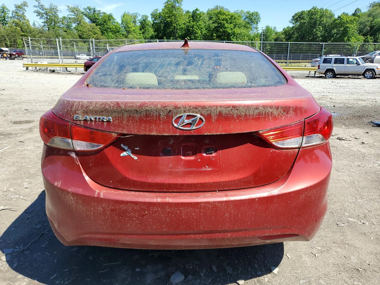2012 HYUNDAI ELANTRA