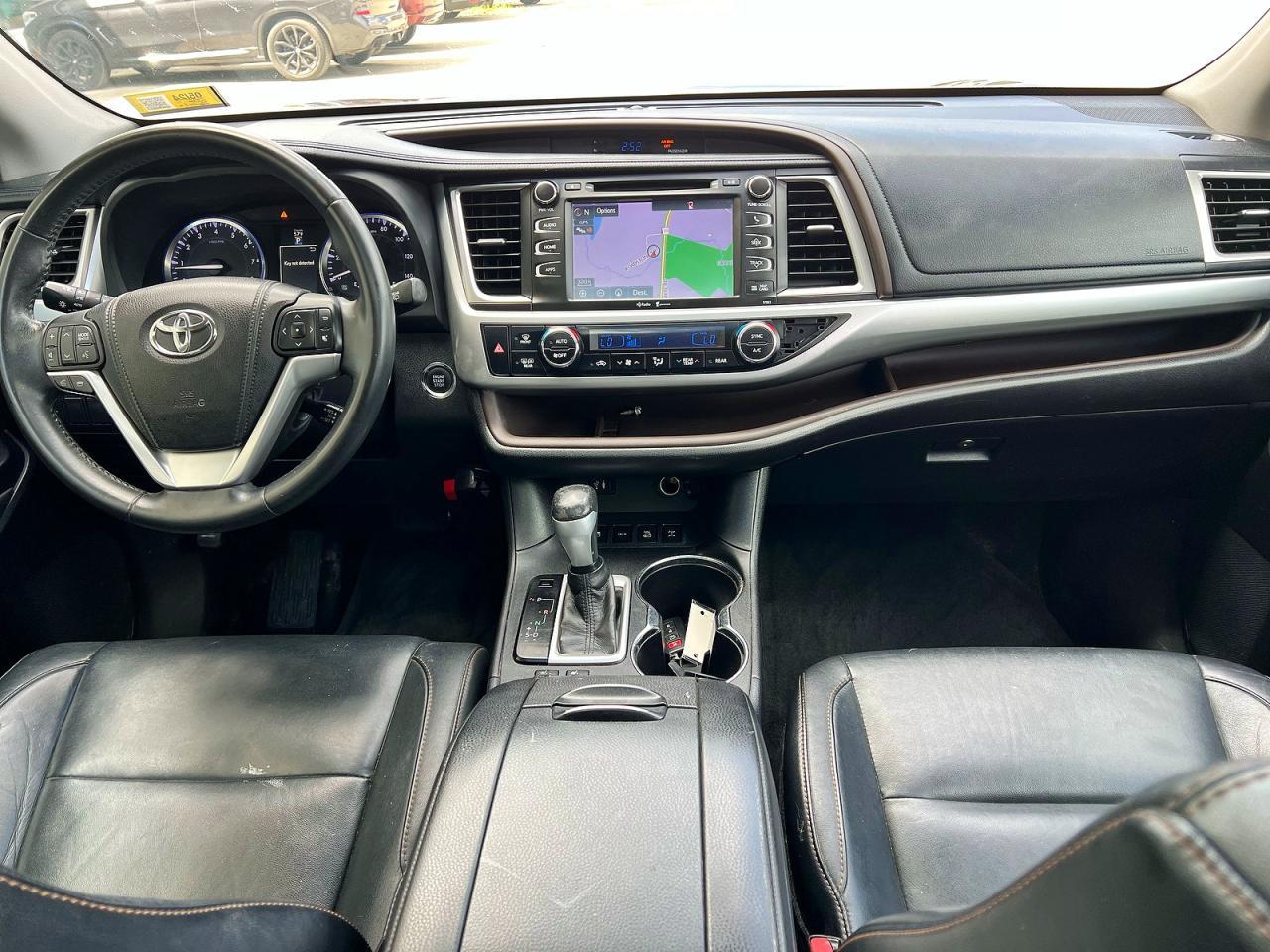 2014 TOYOTA HIGHLANDER