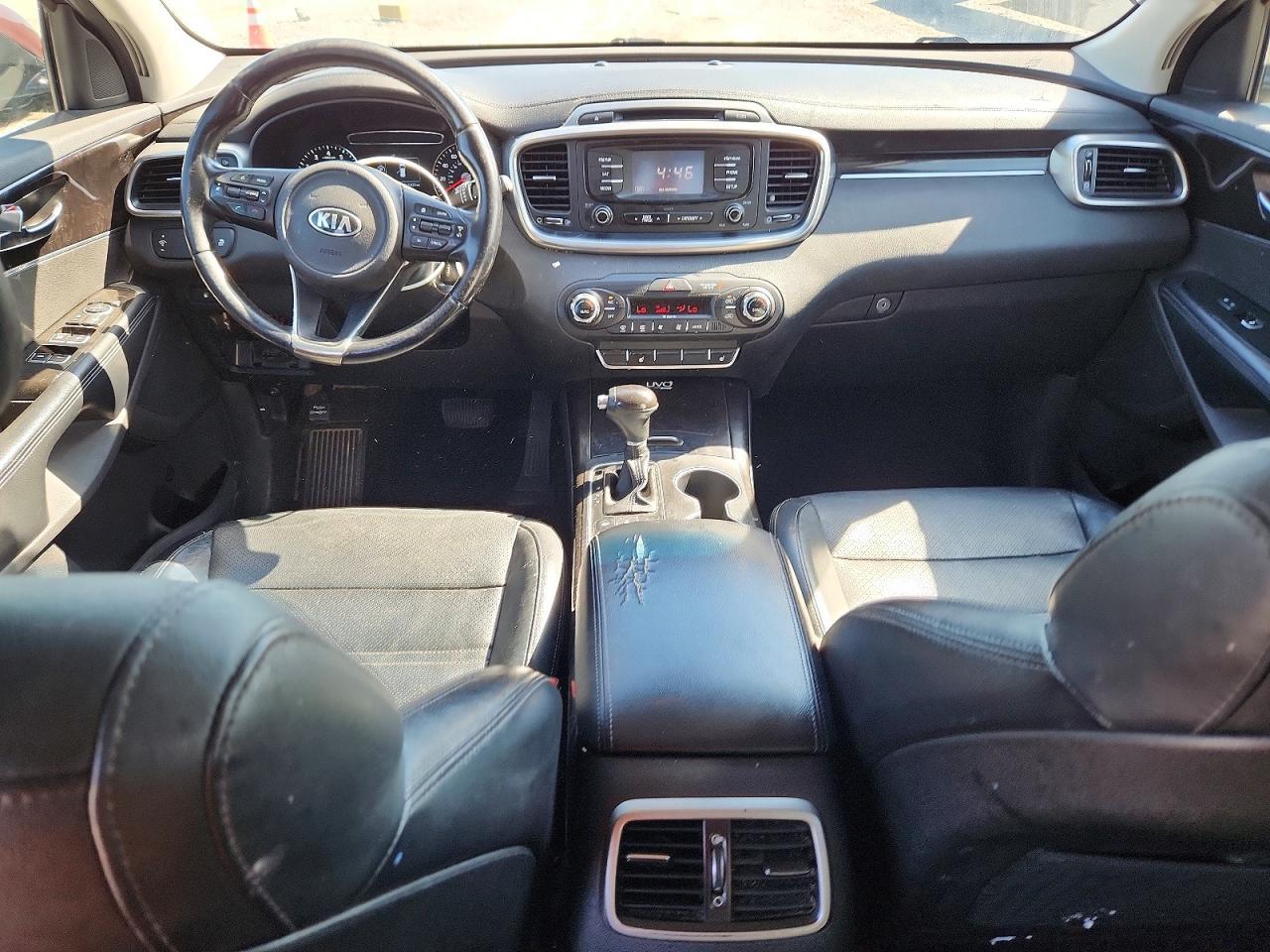 2016 KIA SORENTO