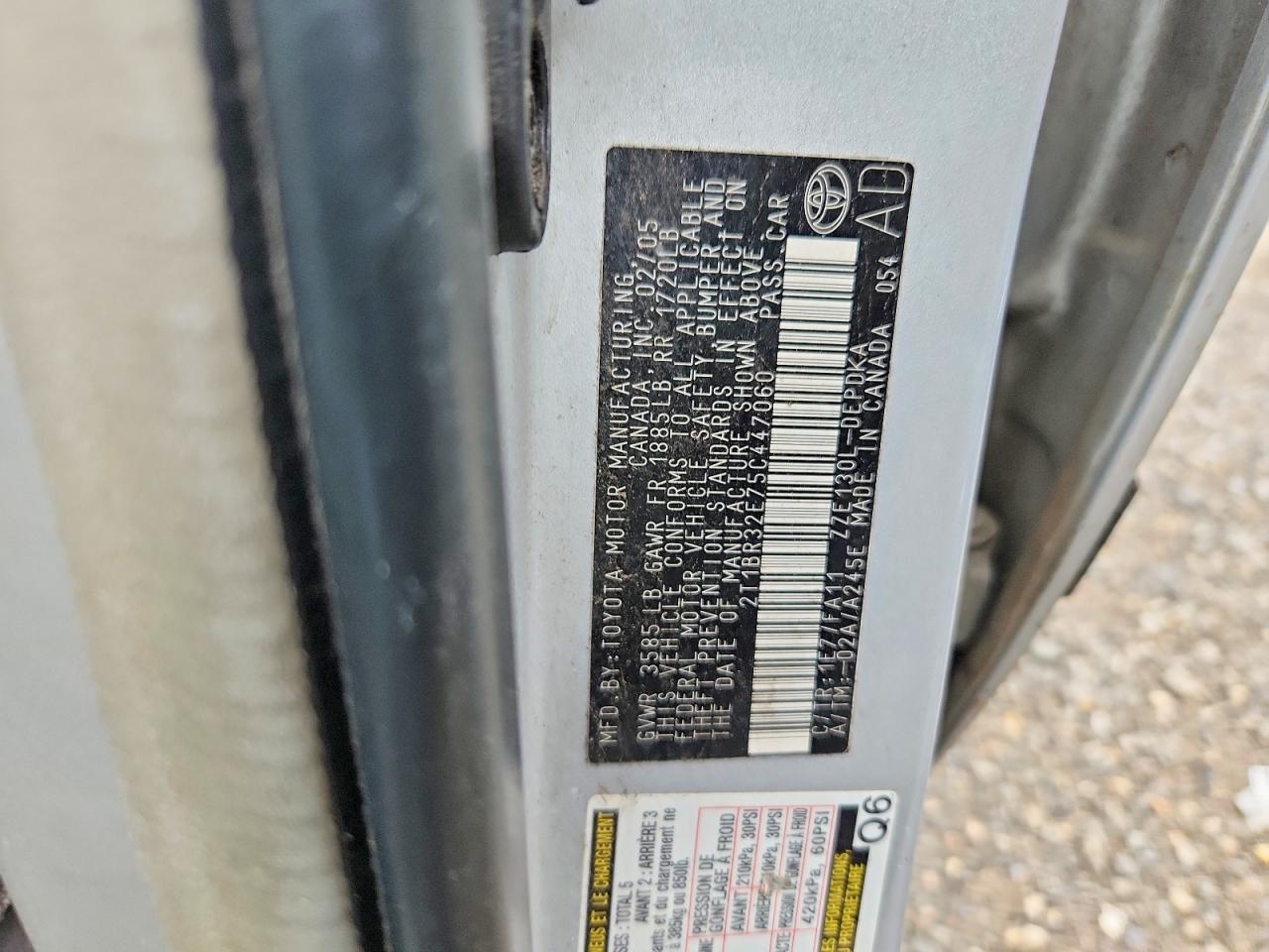 2005 TOYOTA COROLLA