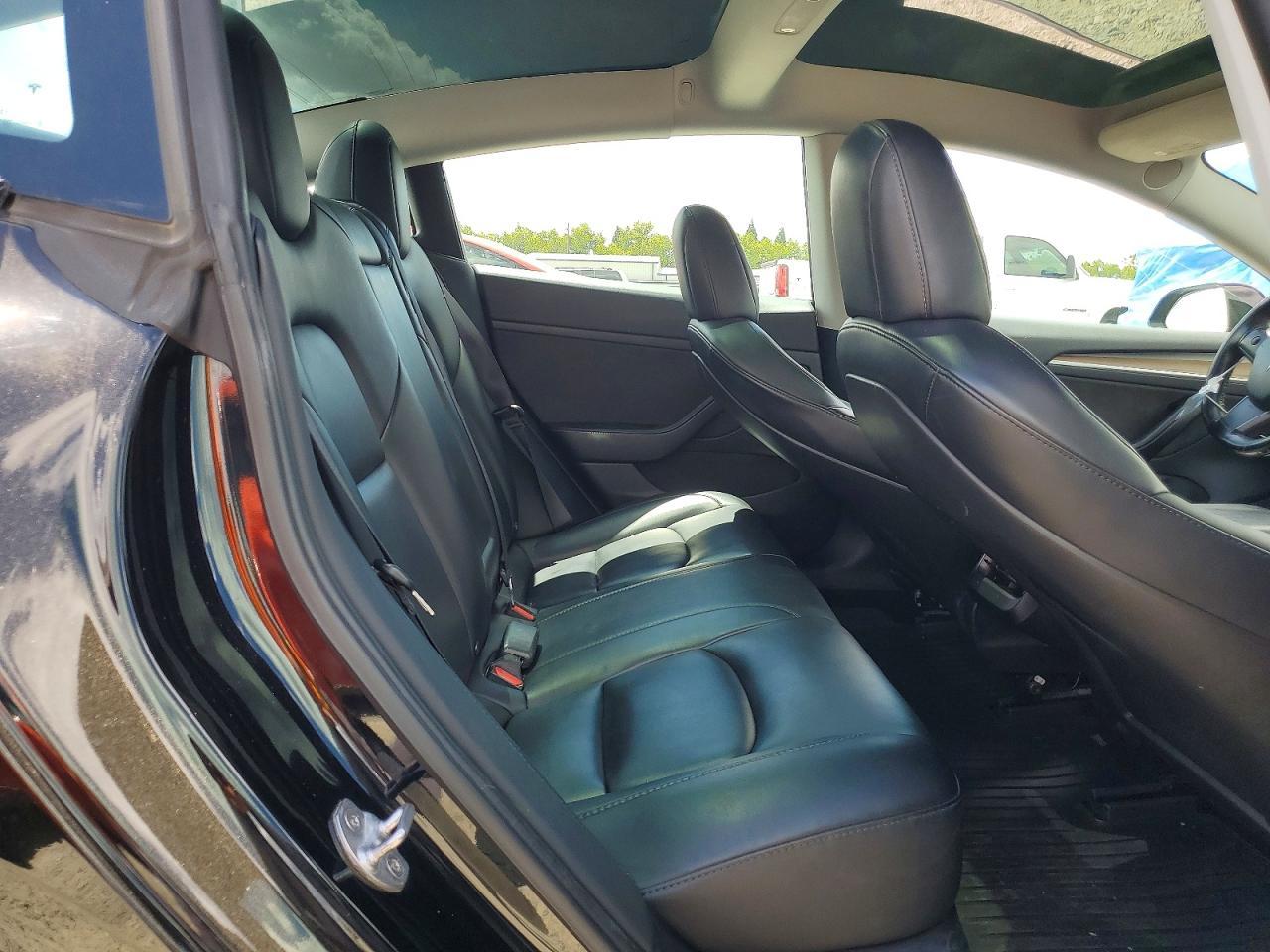 2021 TESLA Mdl 3