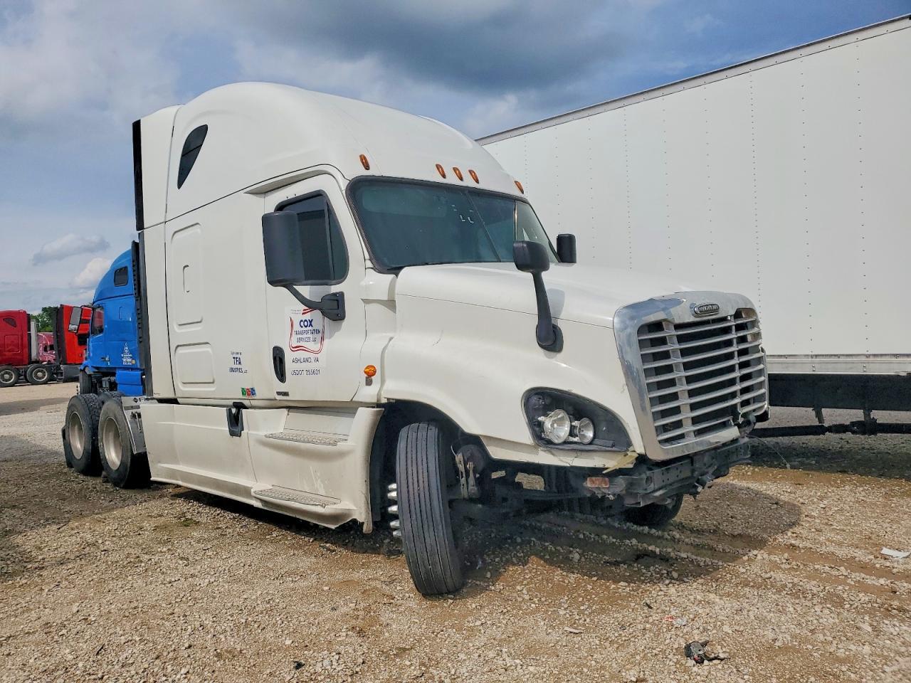 2017 FREIGHTLINER CASCADIA 125