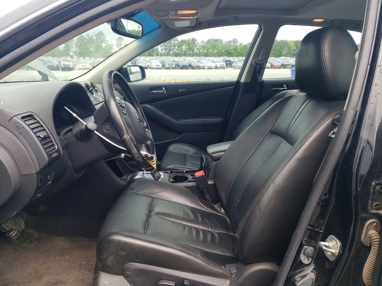 2011 NISSAN ALTIMA