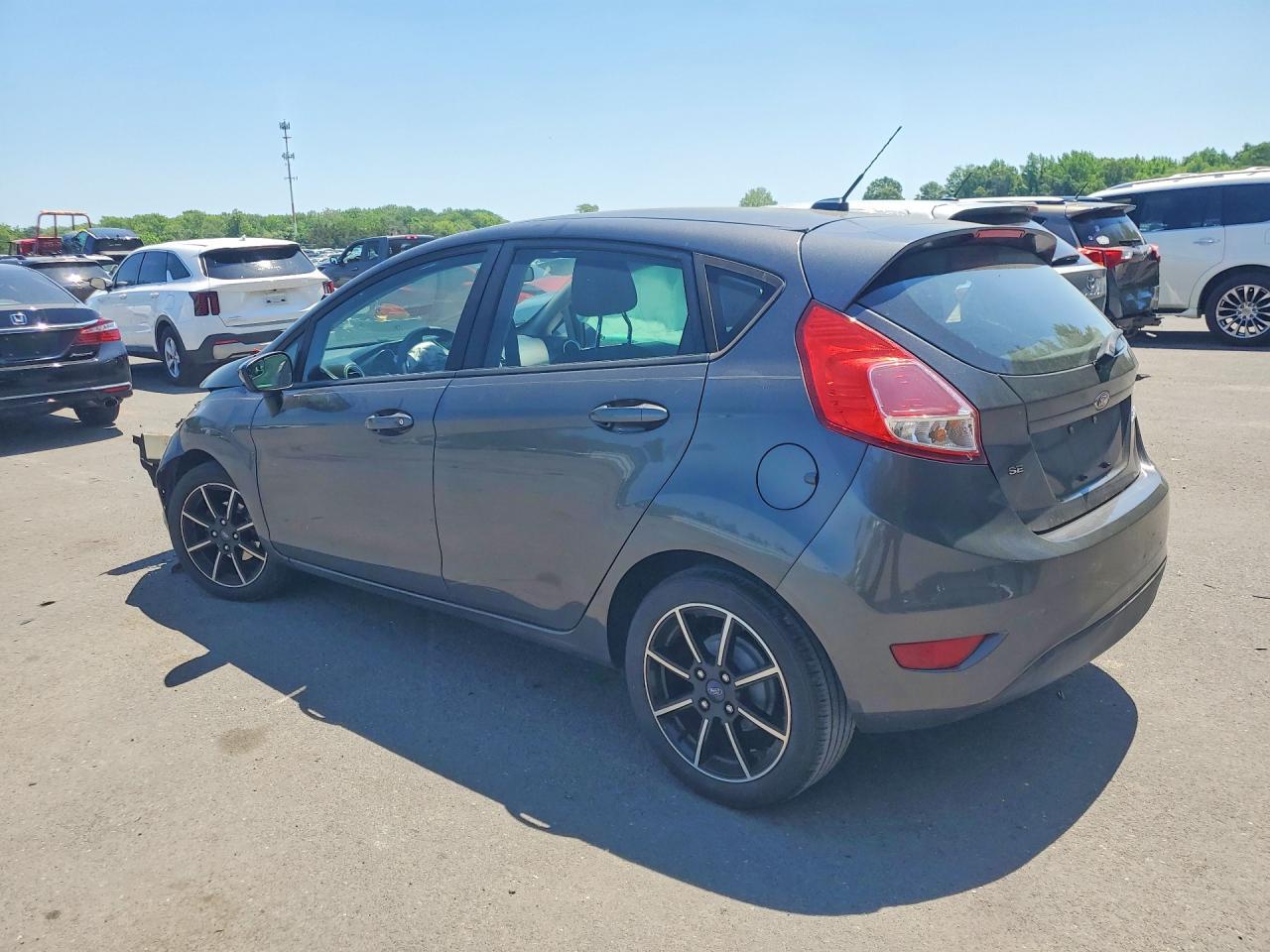 2017 FORD Fiesta