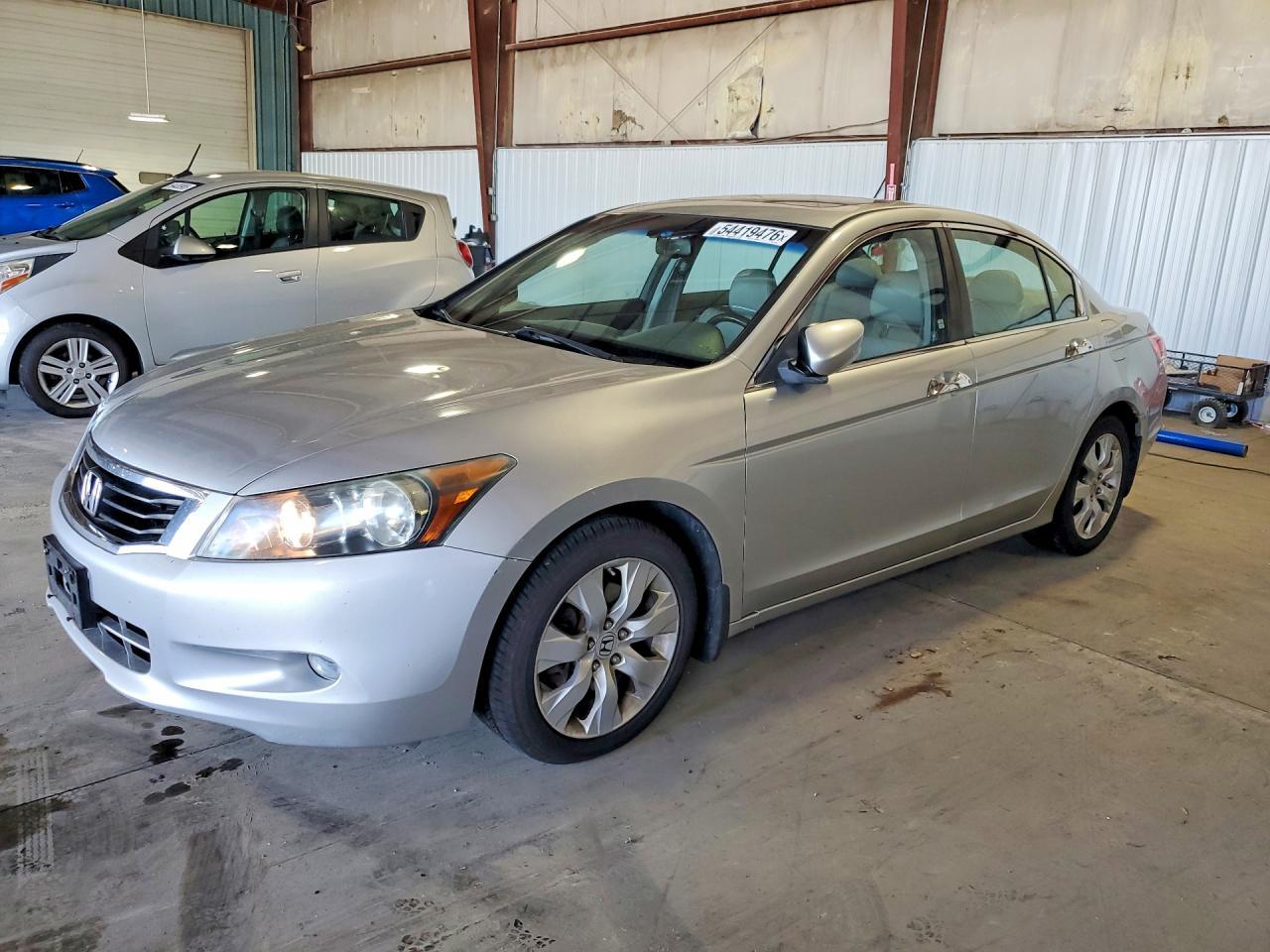 2010 HONDA ACCORD