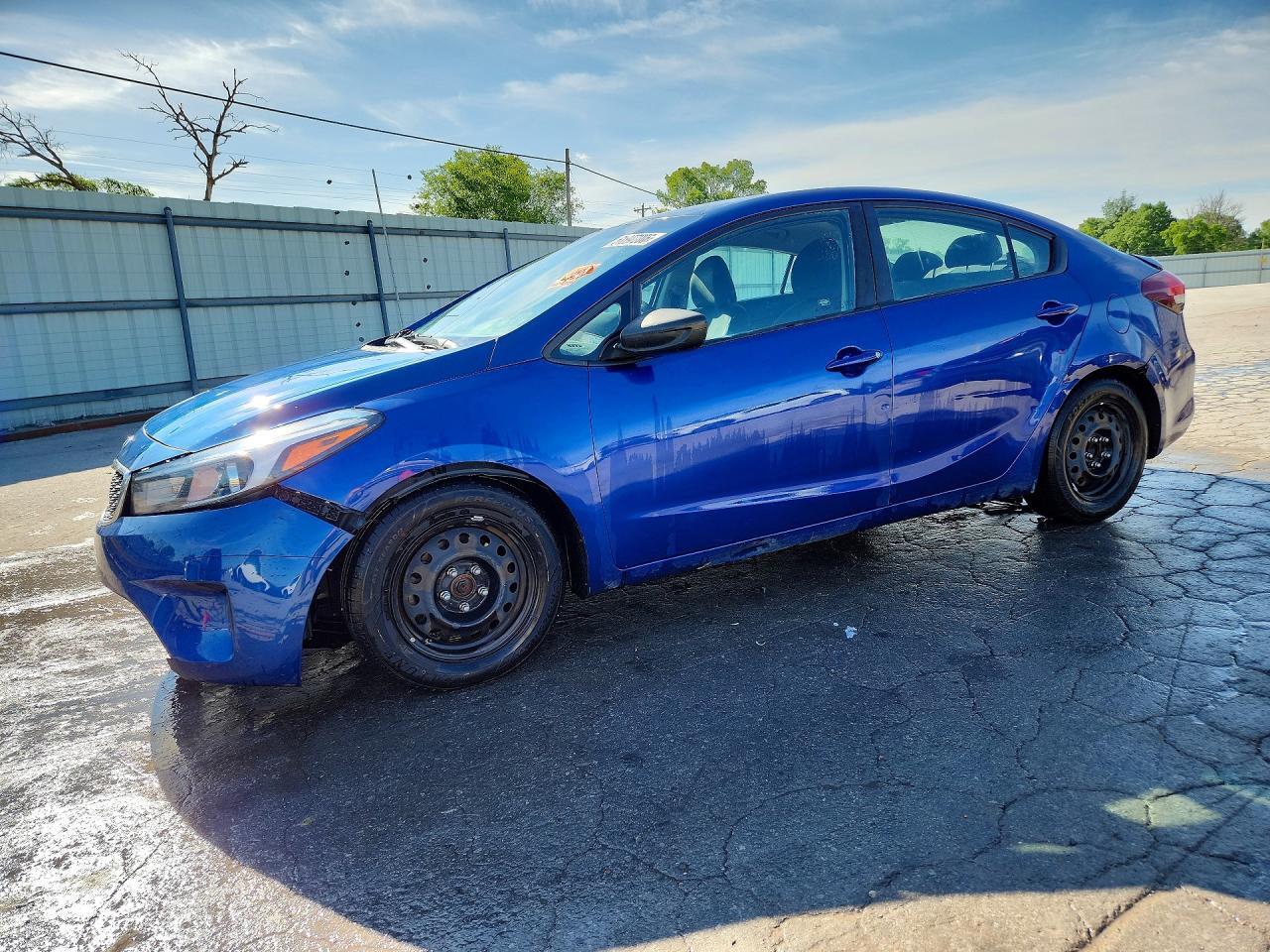 2017 KIA FORTE