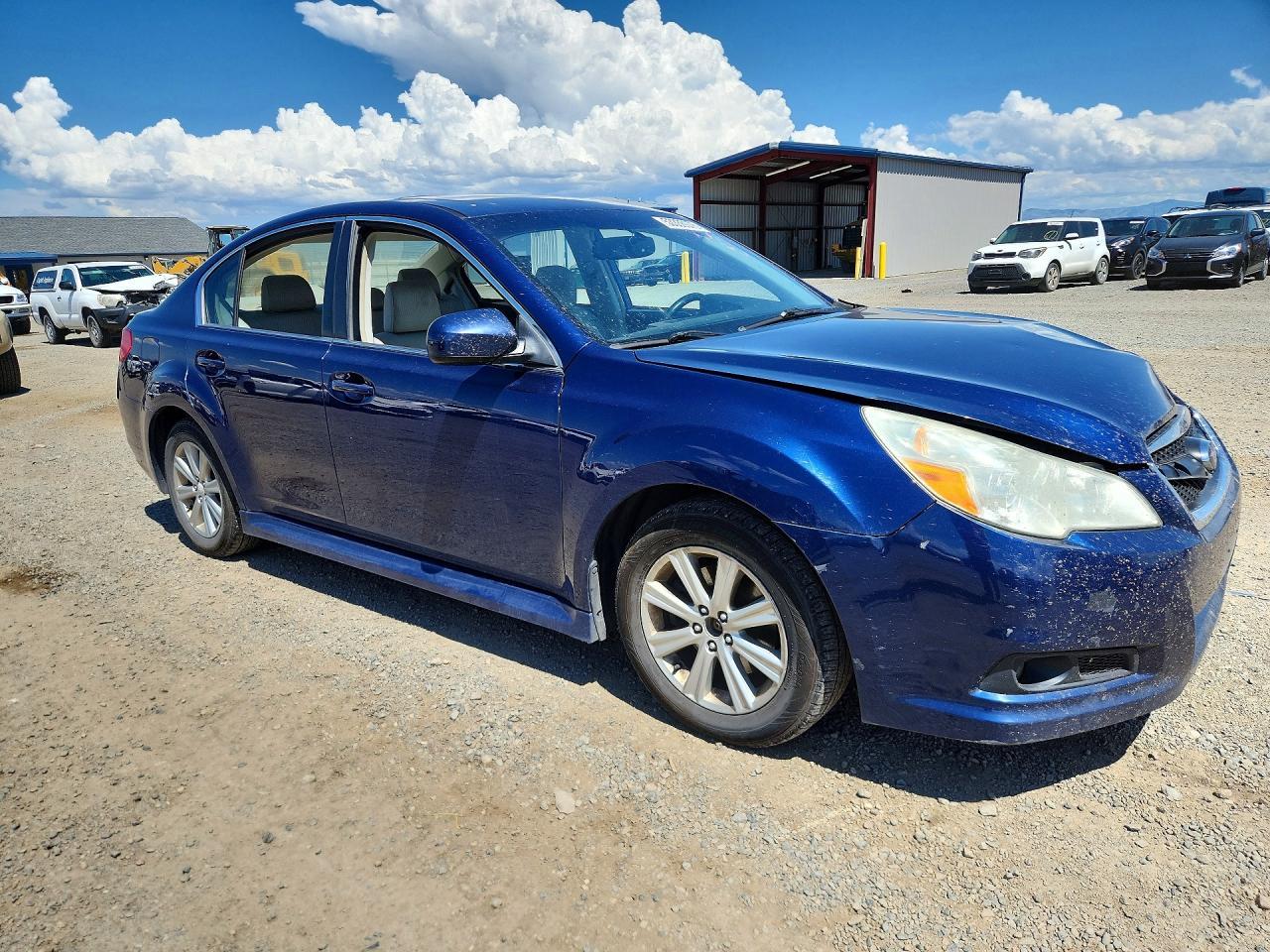 2011 SUBARU Legacy
