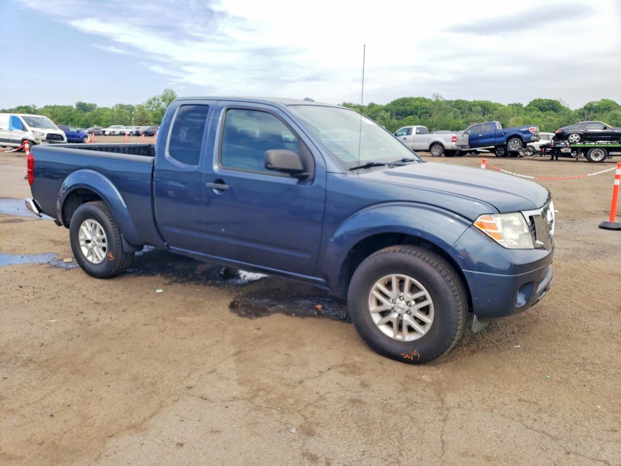 2014 NISSAN Frontier