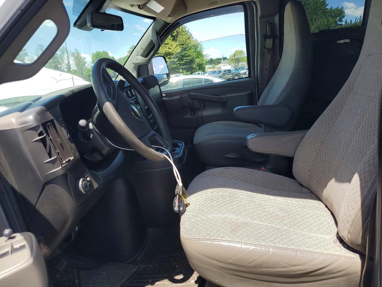 2019 CHEVROLET Express 3500