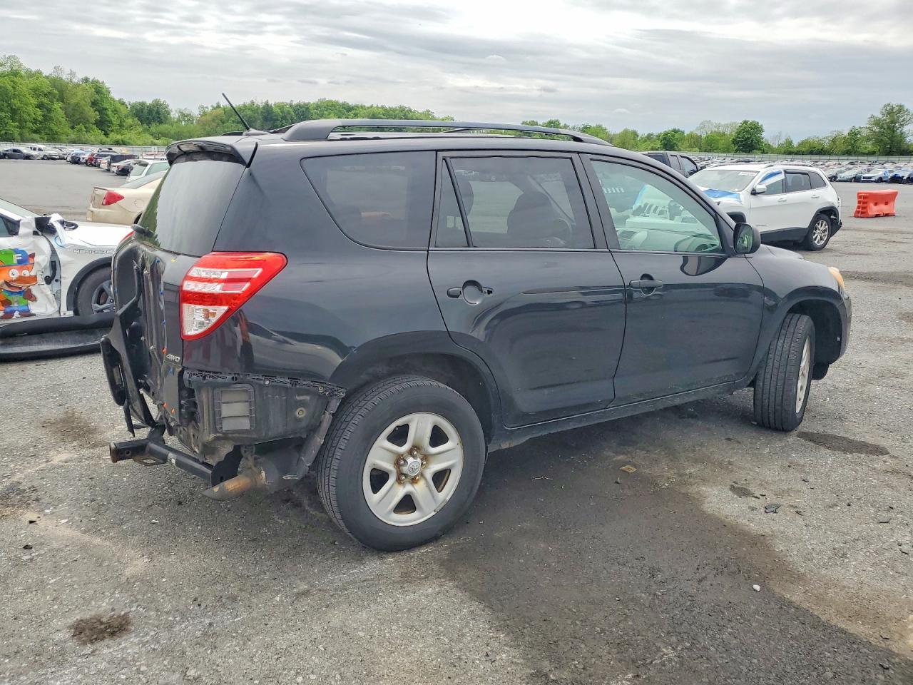 2011 TOYOTA RAV4