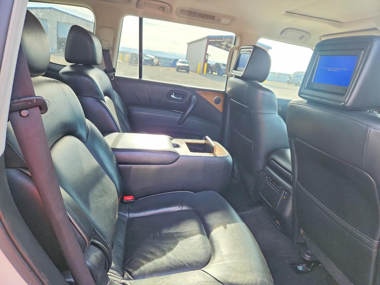 2012 INFINITI QX56