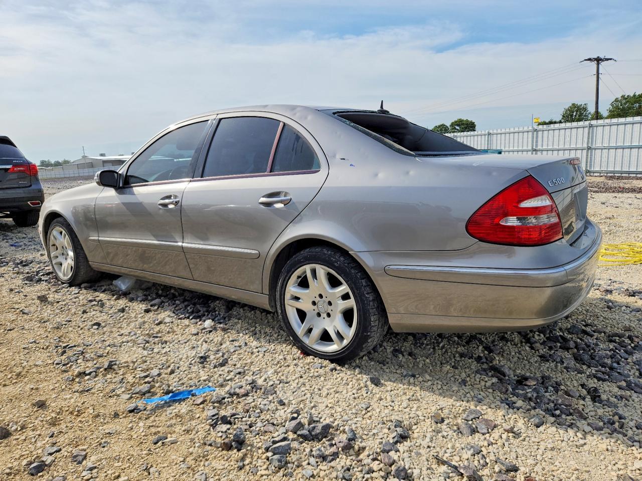 2003 MERCEDES-BENZ E-Class