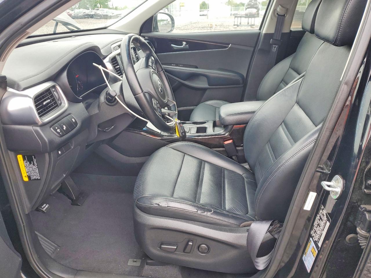 2017 KIA SORENTO