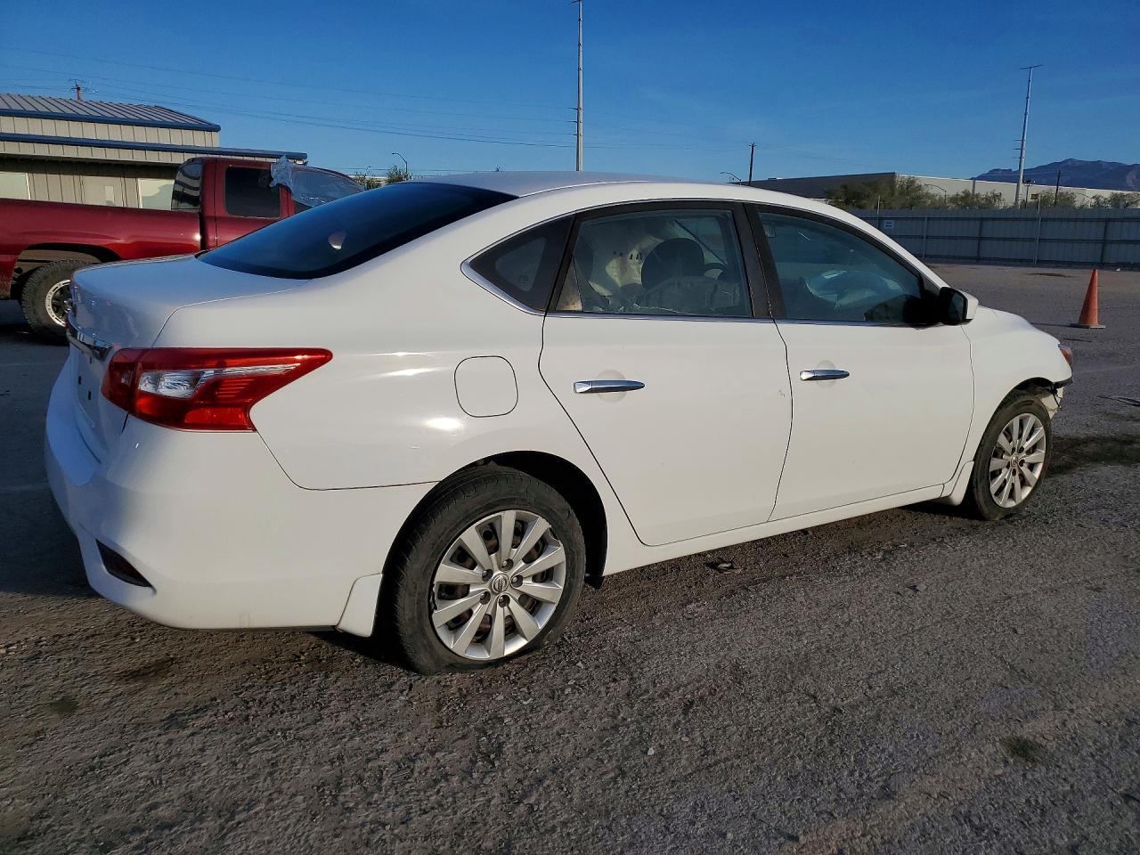2016 NISSAN SENTRA