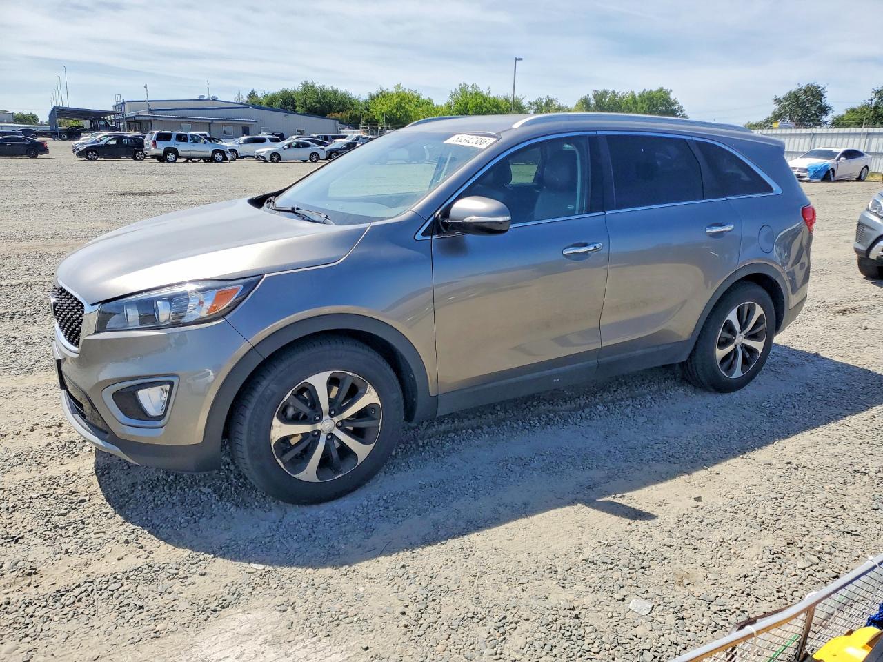 2016 KIA SORENTO
