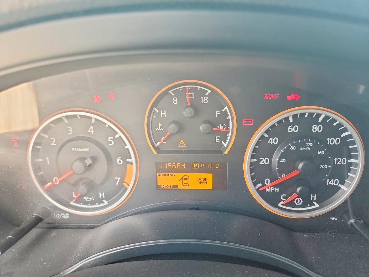 2015 NISSAN Armada