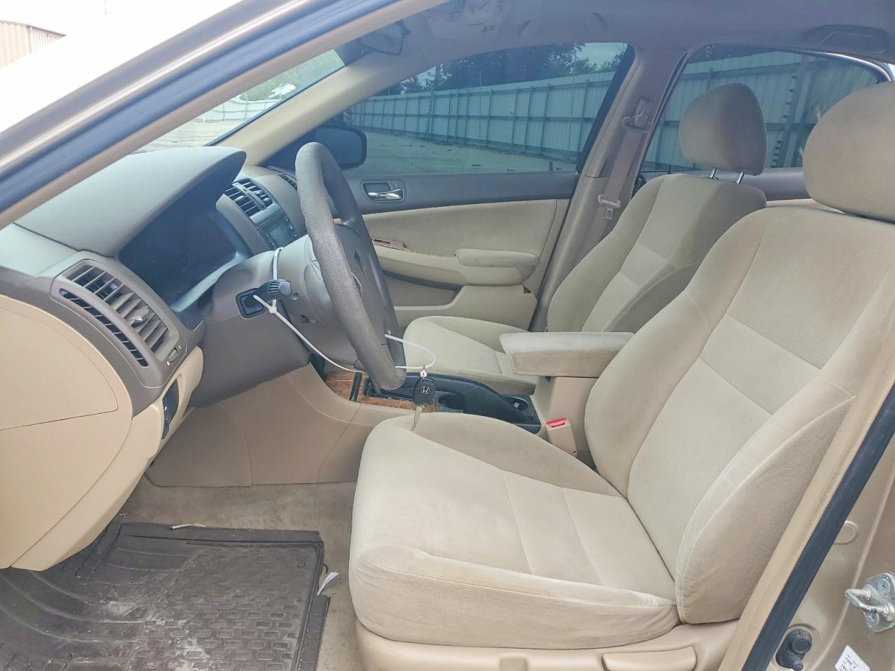 2004 HONDA ACCORD