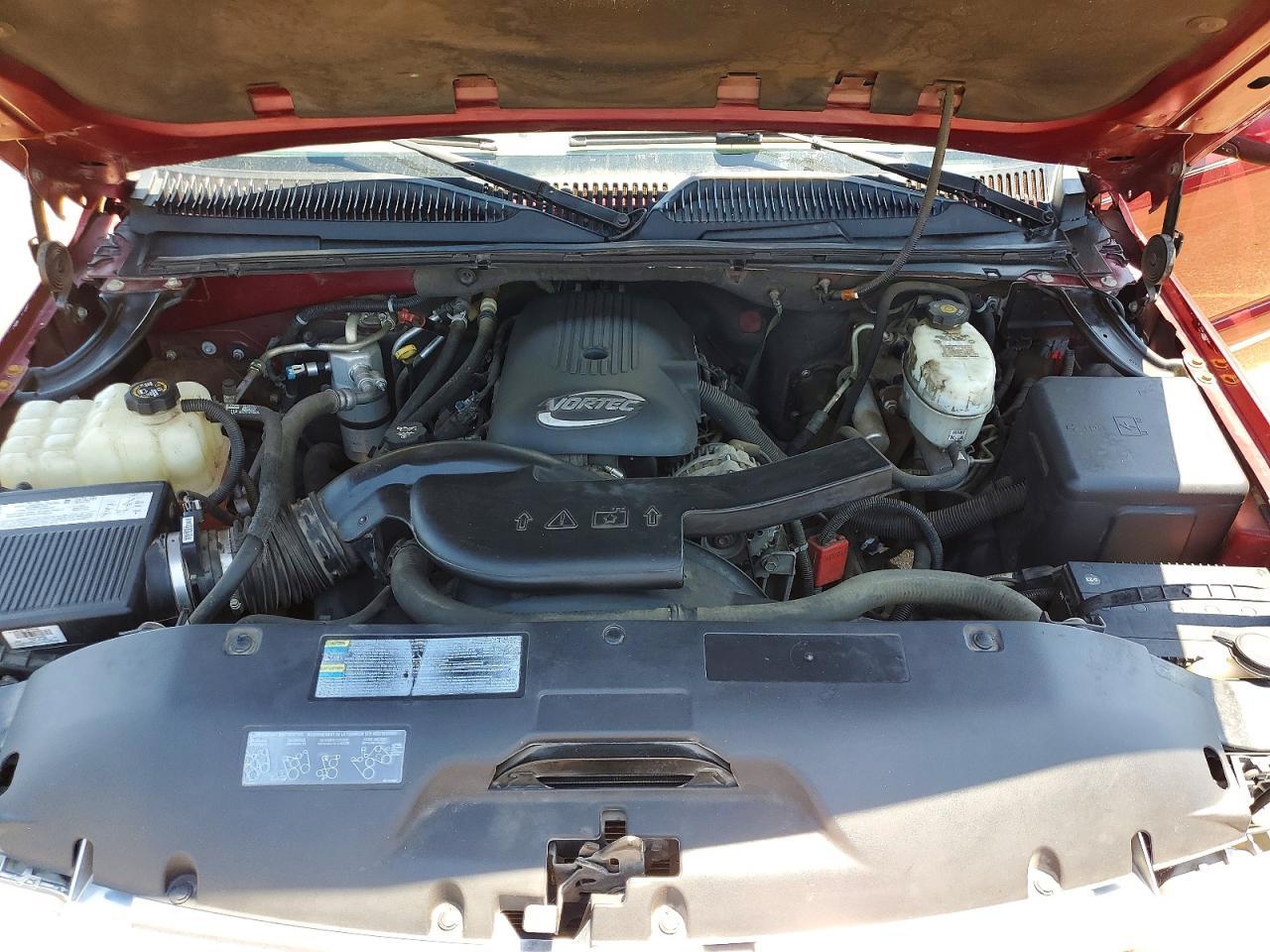 2004 CHEVROLET Suburban