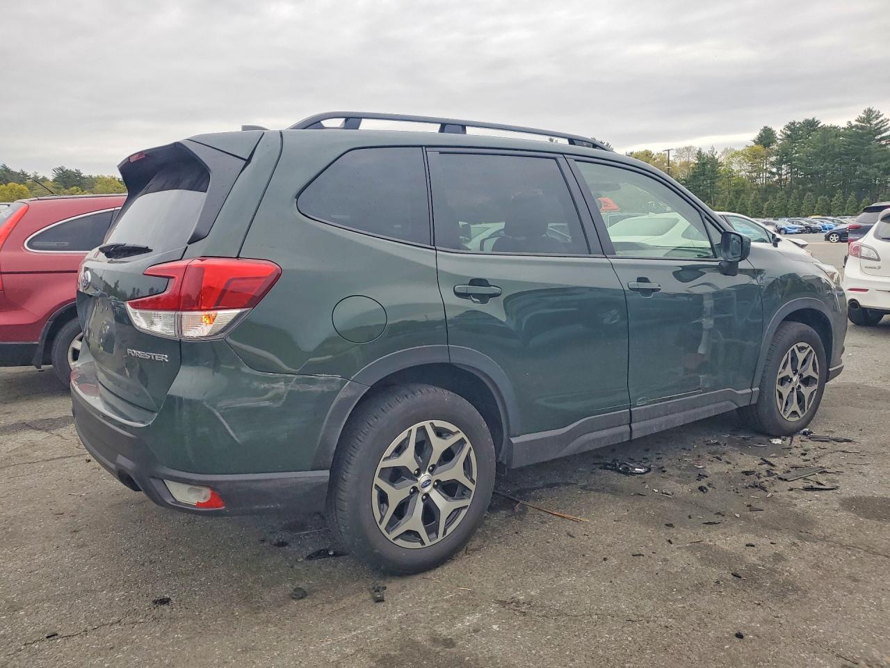 2022 SUBARU FORESTER