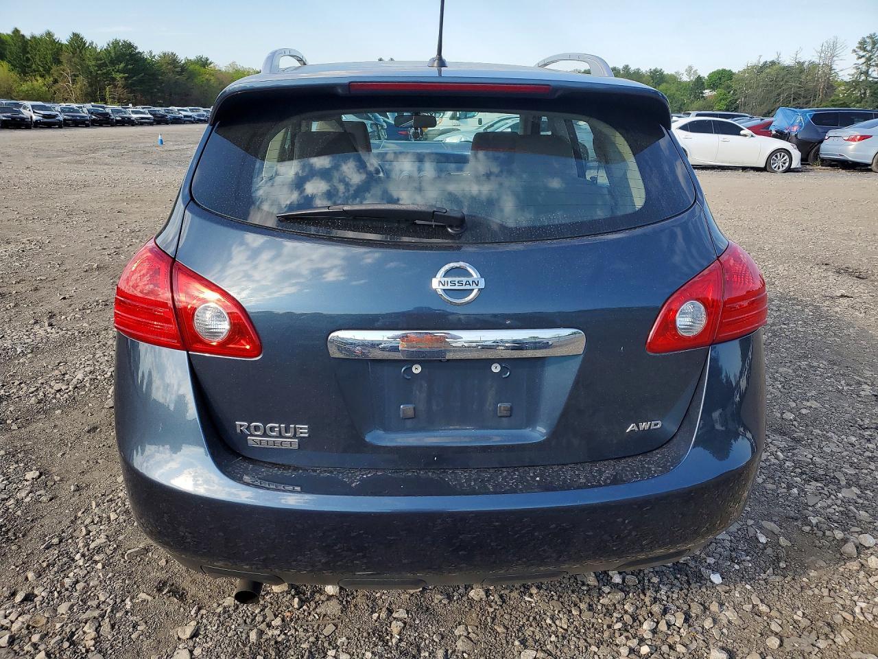 2015 NISSAN ROGUE