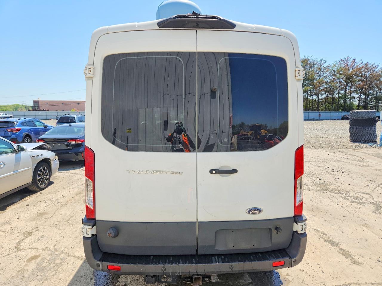 2018 FORD Transit