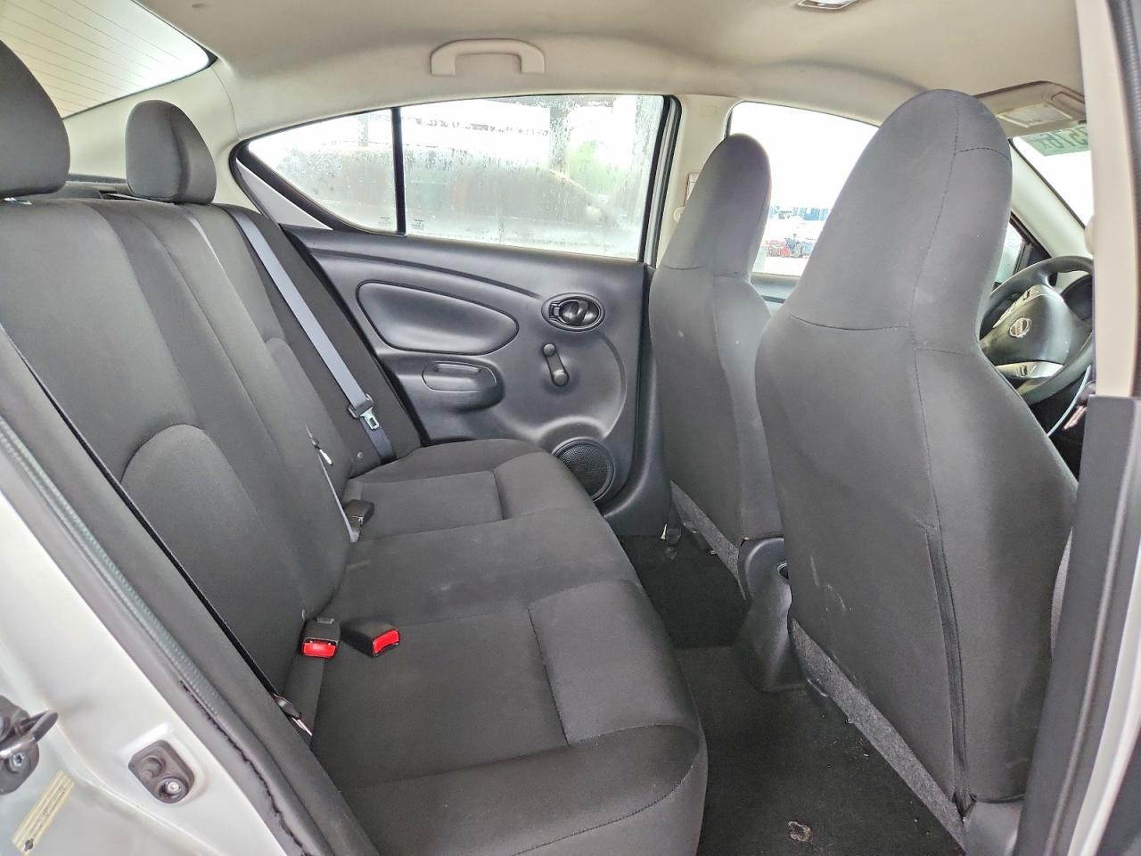 2016 NISSAN VERSA