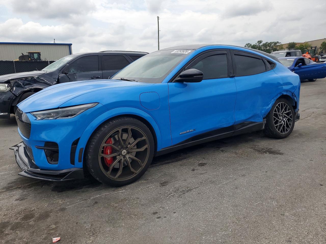 2021 FORD Mustang Mach-E