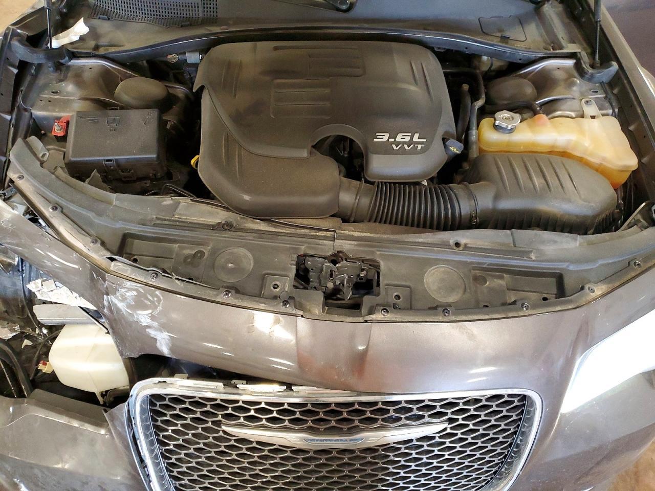 2015 CHRYSLER 300