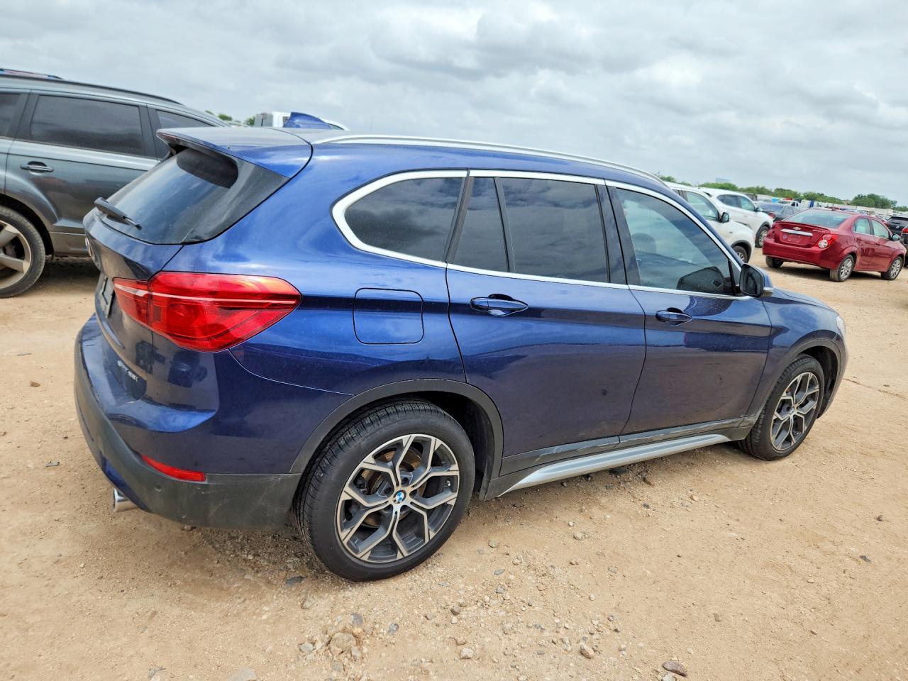 2020 BMW X1