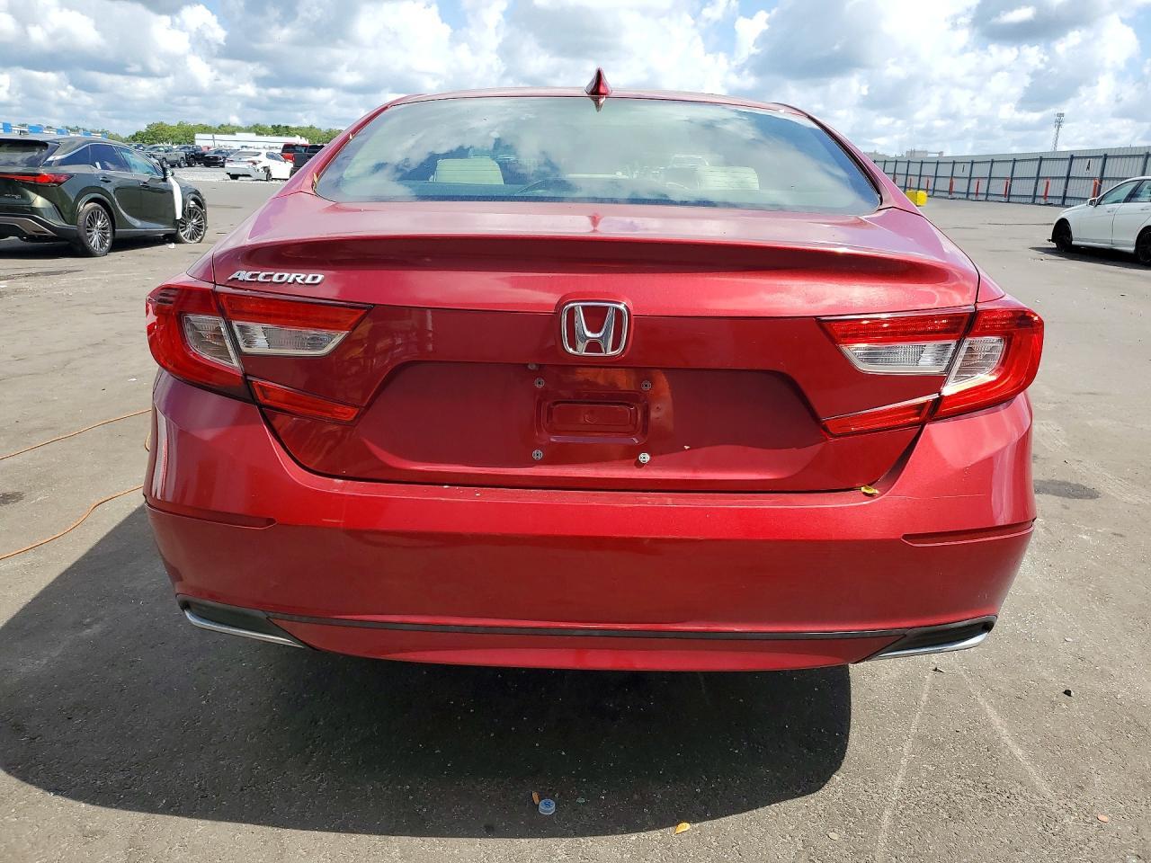 2018 HONDA ACCORD