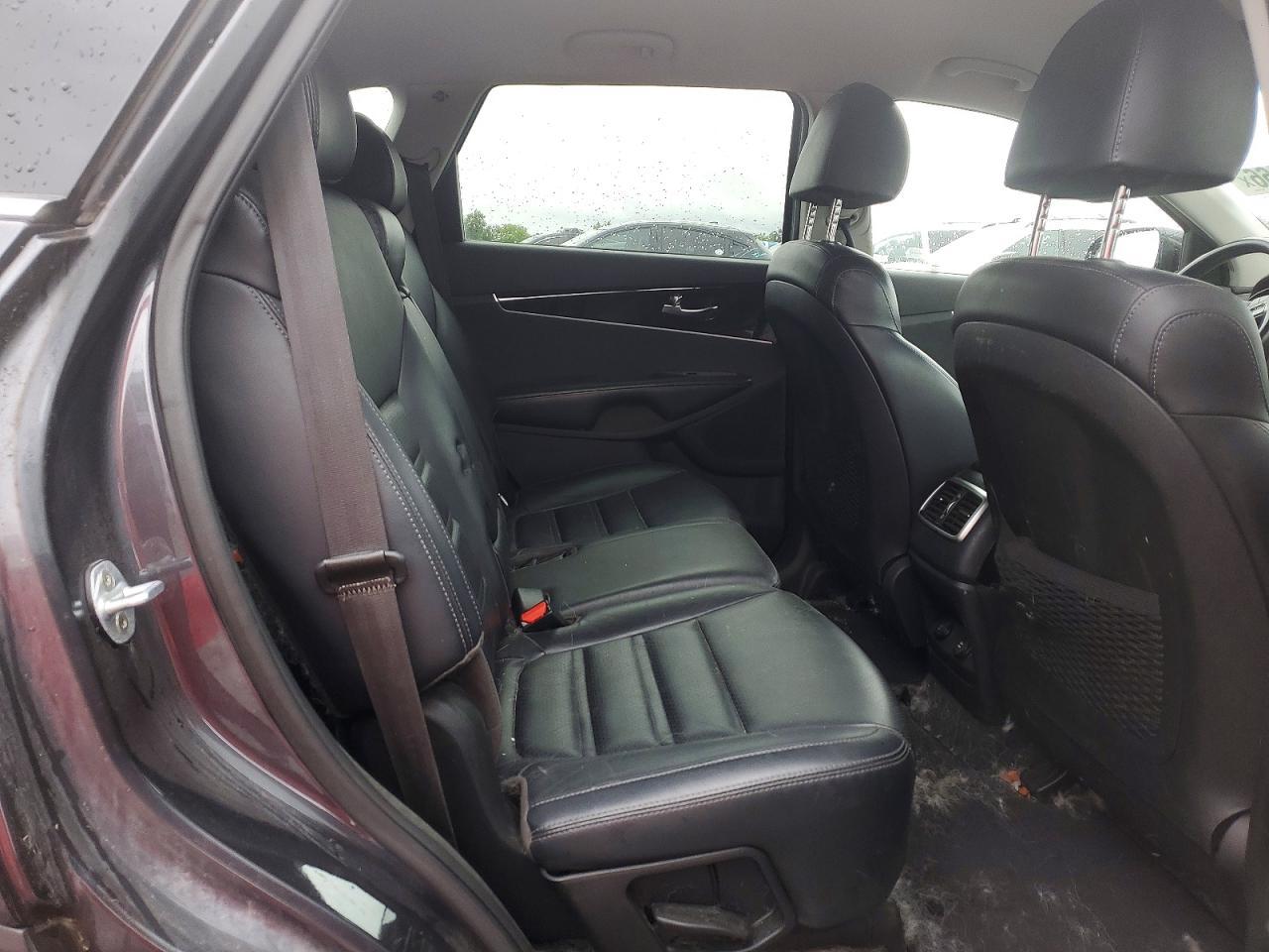 2019 KIA SORENTO