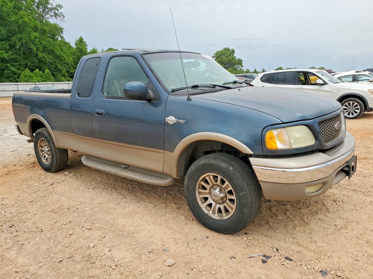 2002 FORD F-150 Lightning