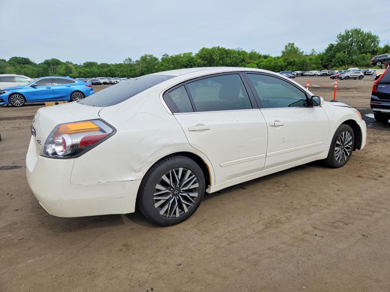 2012 NISSAN ALTIMA