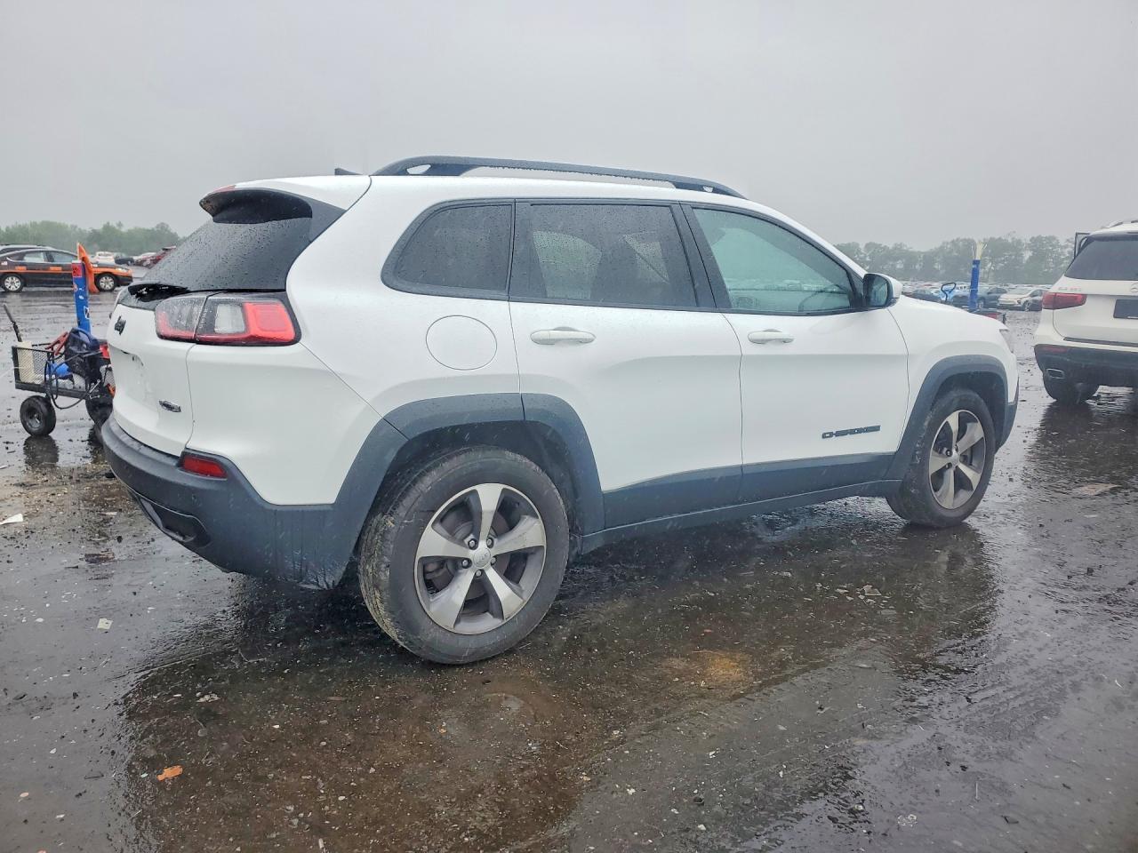 2020 JEEP CHEROKEE