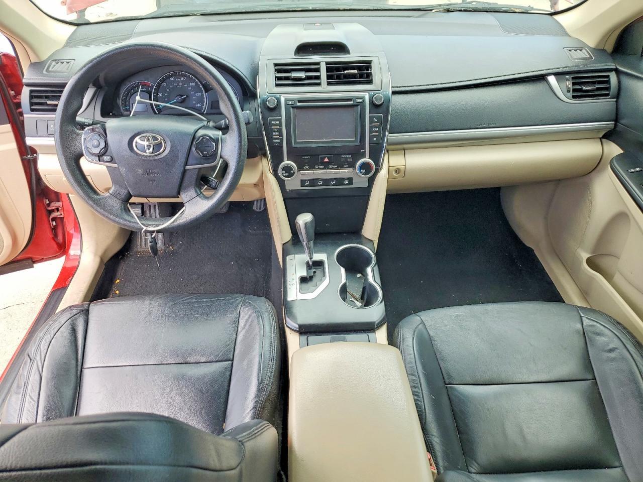 2014 TOYOTA CAMRY