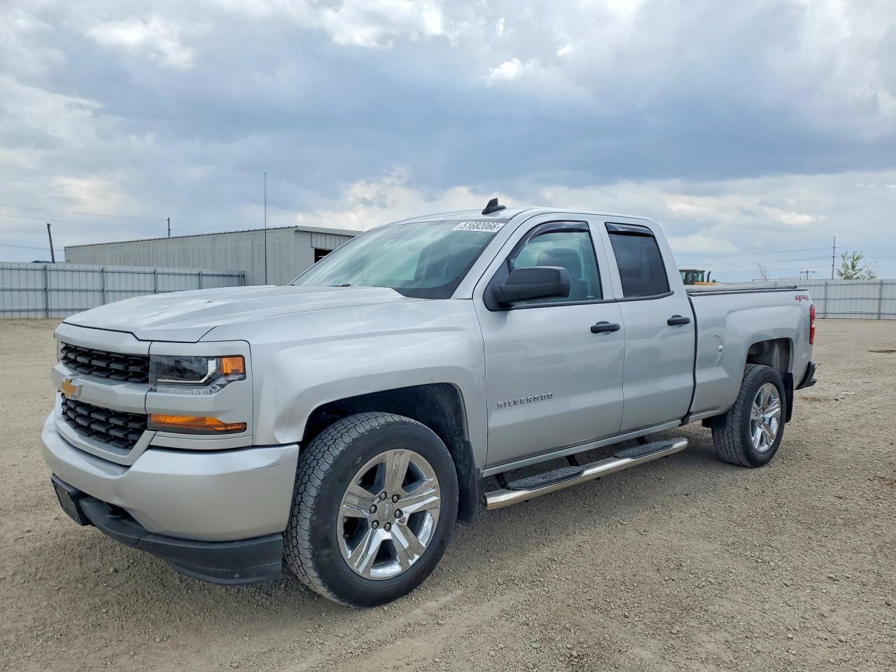 2018 CHEVROLET Silverado