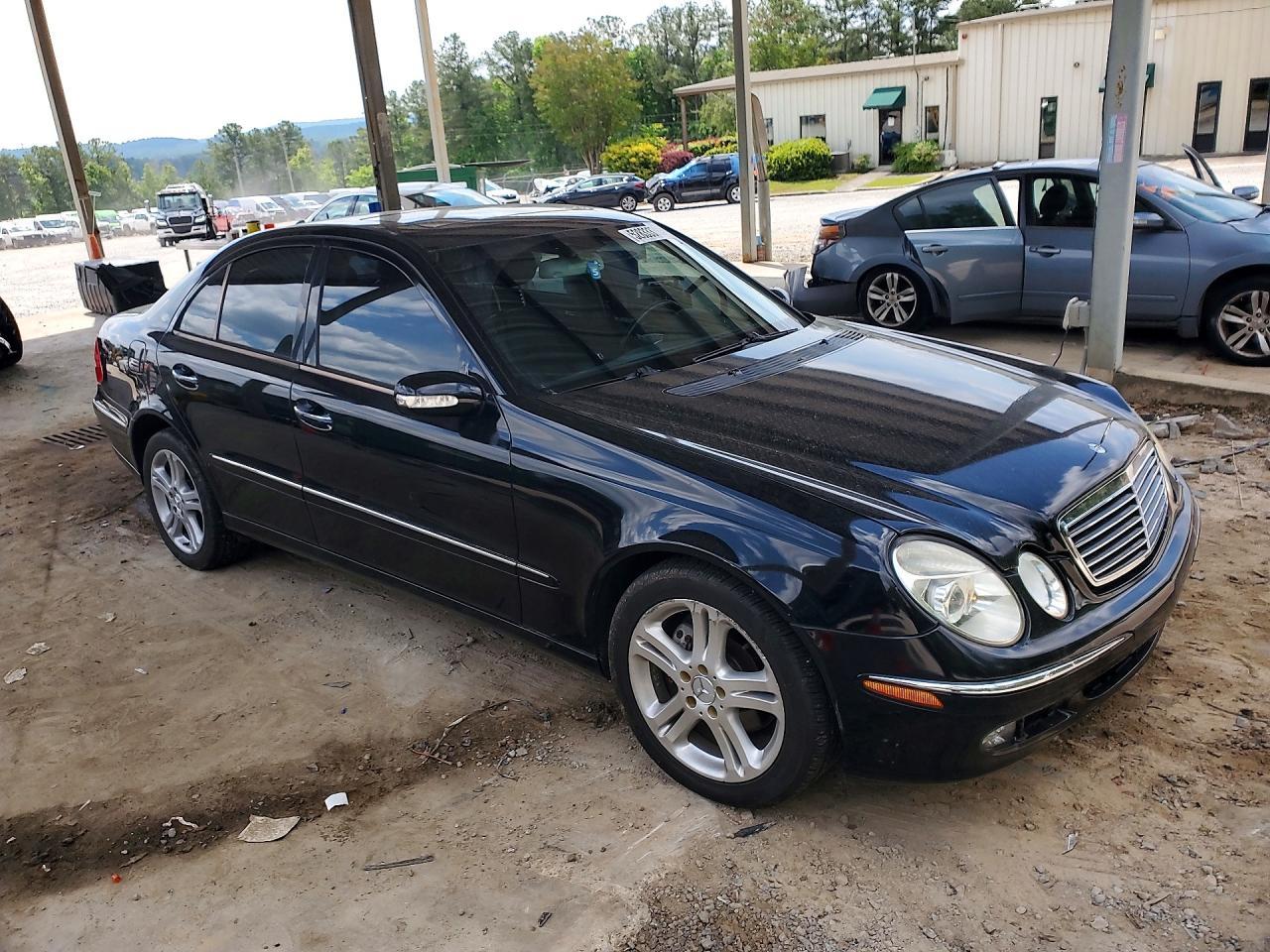 2004 MERCEDES-BENZ E-Class