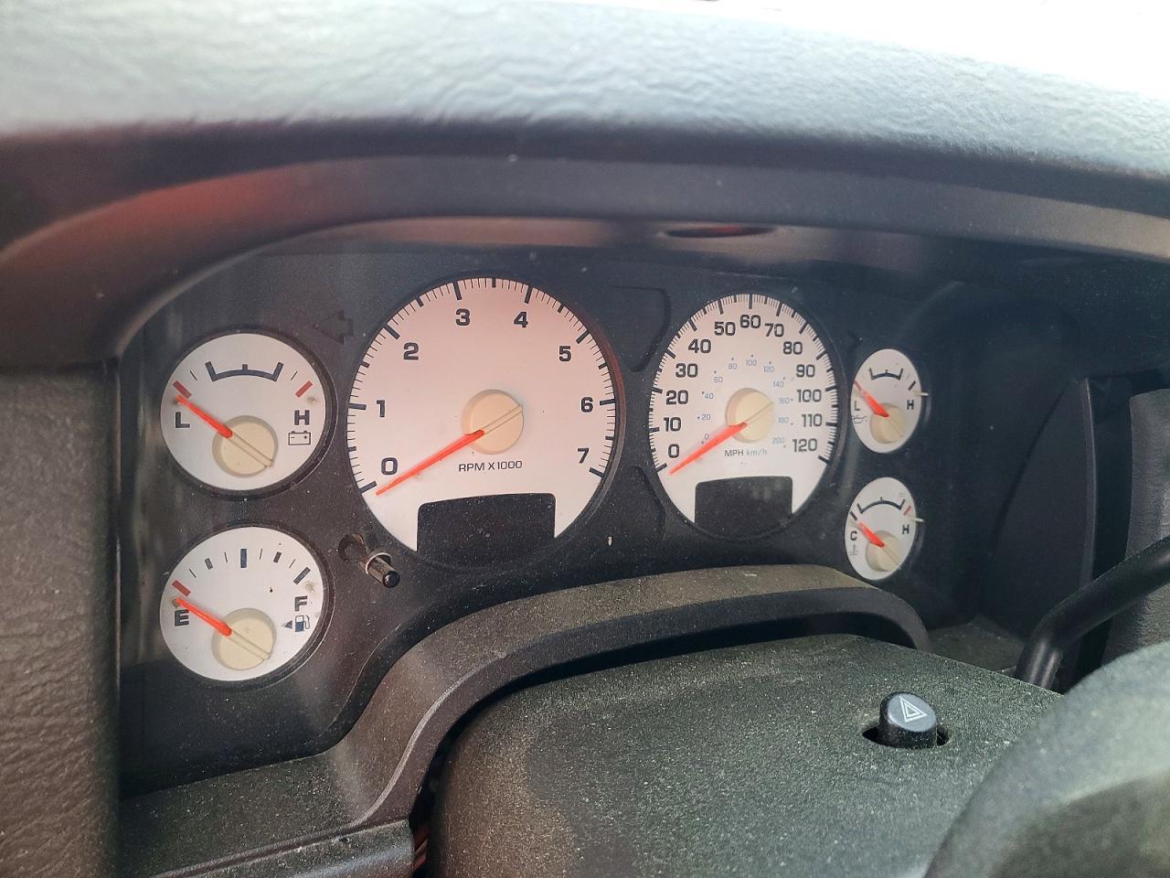 2004 DODGE RAM 1500