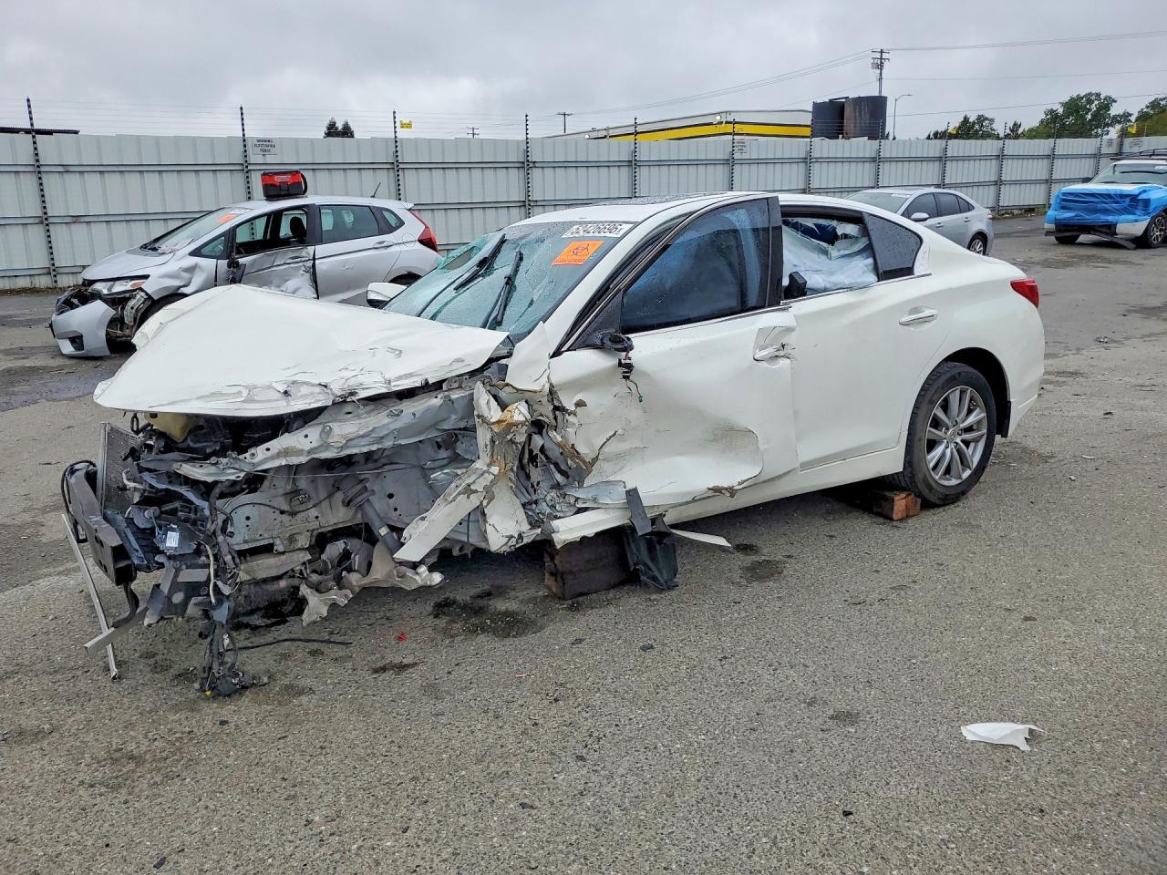 2014 INFINITI Q50