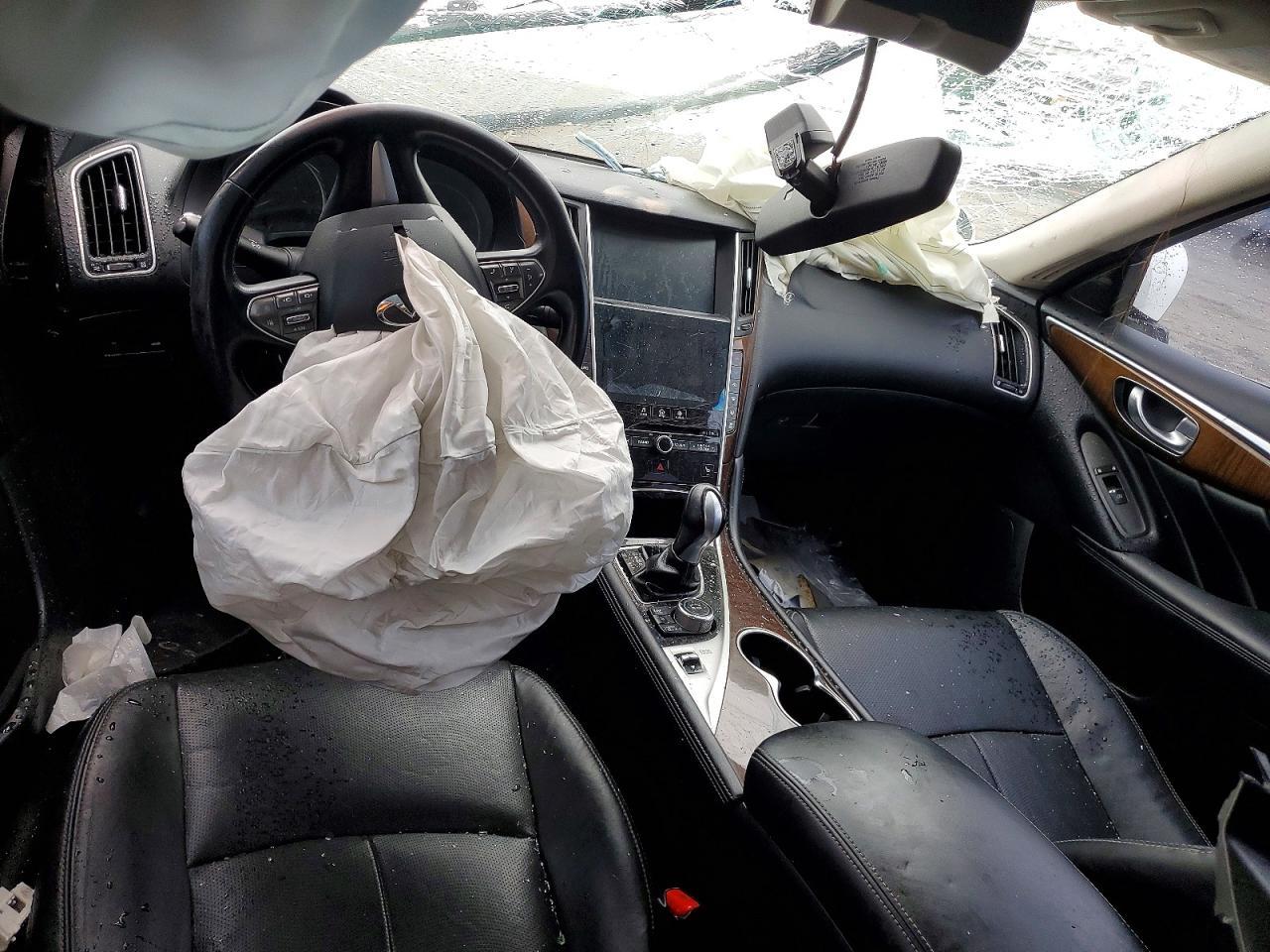 2014 INFINITI Q50