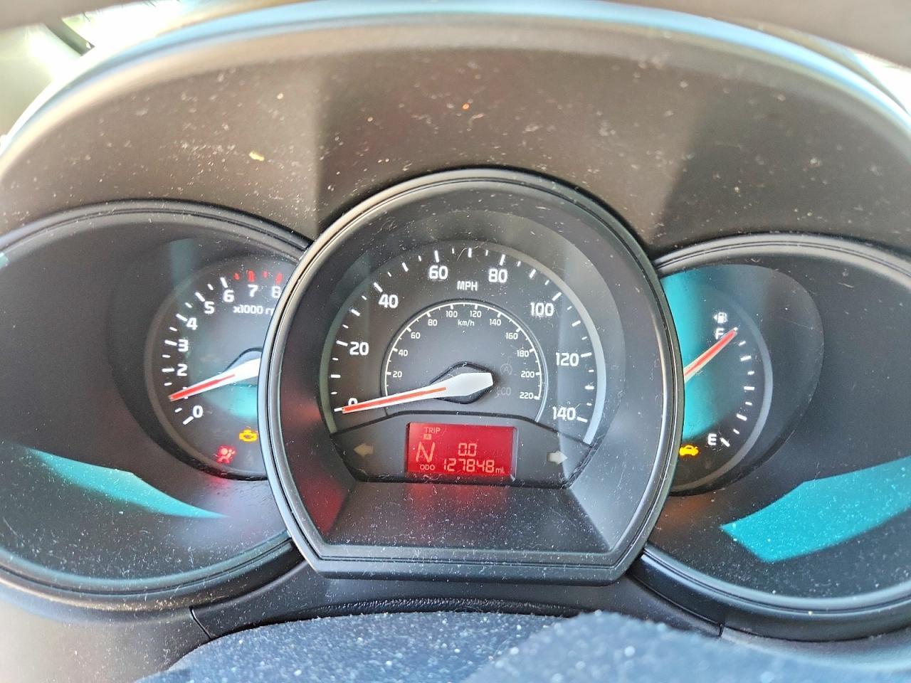 2013 KIA RIO