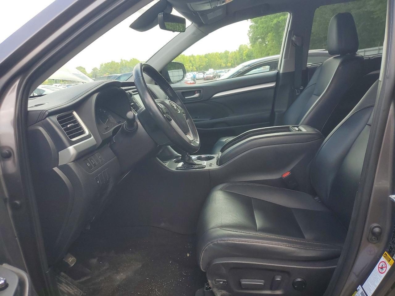 2019 TOYOTA HIGHLANDER