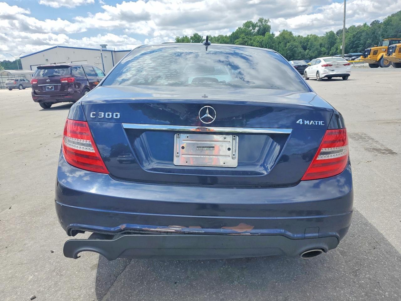 2012 MERCEDES-BENZ C-CLASS