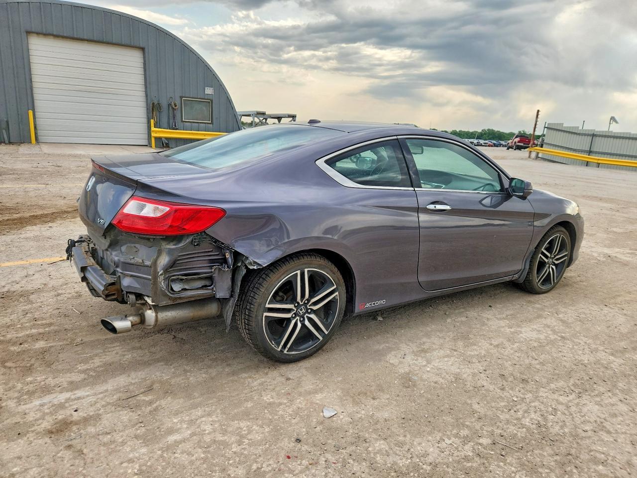2015 HONDA ACCORD